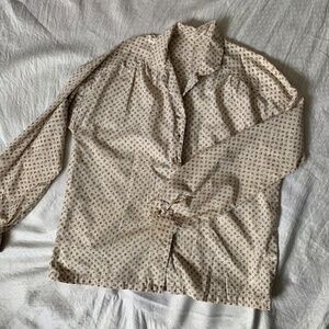 Floral calico button down blouse, unique buttons, size unknown, probably medium
